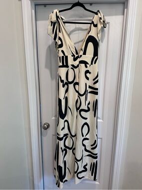 Luxxel Cream and Black Abstract Jumpsuit